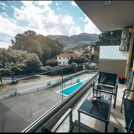 Exotic Luxury 度假居 *